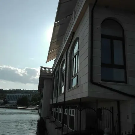 Port Palace 310 Apartment *