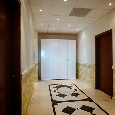 Port Palace 310 Apartment *